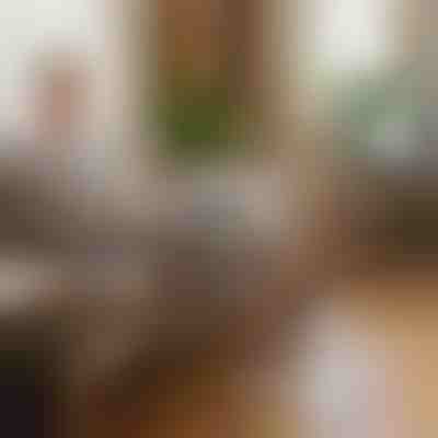 Mini pedaleador para escritorio, sofá y silla - brazos y piernas, resistencia ajustable, hasta 150 kg | PEDALORA